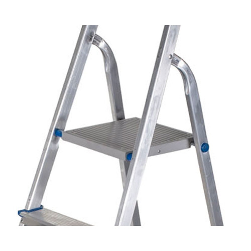 Односторонняя алюминиевая стремянка VIRASTAR ALD TUV 3 ступеней, 150 кг Односторонняя алюминиевая стремянка VIRASTAR ALD TUV 3 ступеней, 150 кг